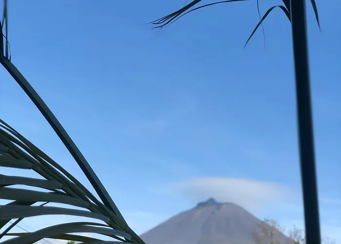 Ferreiro Do Cabeco House Bandeiras